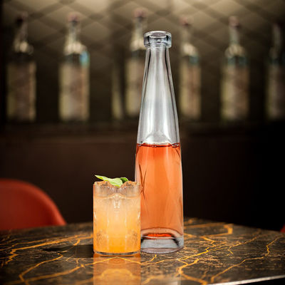 Grundmaterial Glas 500ml700ml750ml1000ml Ultra Flint Custom Gin Flasche für Spirituosen